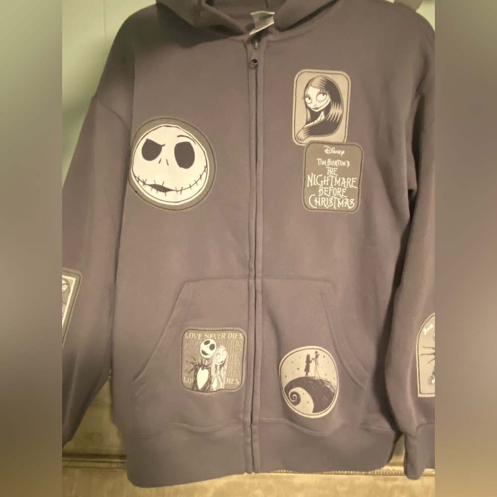 EUC Disney The Nightmare Before Christmas Charcoal Hoodie Size XS - Picture 7 of 8